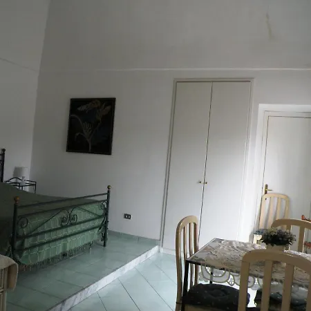 La Dolce Apartman Meta